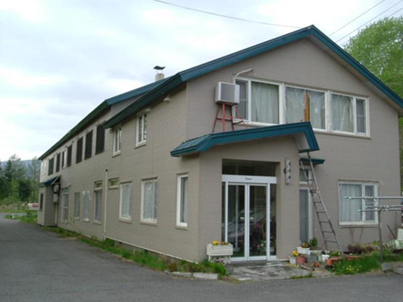Ryosou Bogakuen Guest House Sounkyo Exterior foto